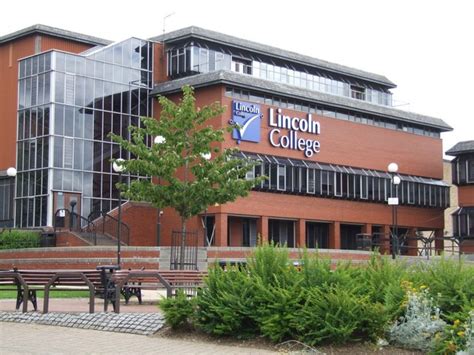 Lincoln College Tuition Rankings Majors Alumni And Acceptance Rate