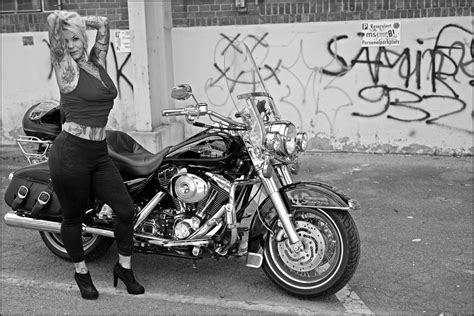 Anna Und Die Road King Foto And Bild Erwachsene Menschen Portrait Autos And Zweiräder Bilder Auf