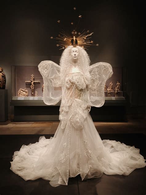 The Met Costume Institute Heavenly Bodies Fashion And The Catholic