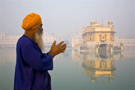 Sikhism Daily Prayers And Nitnem Banis