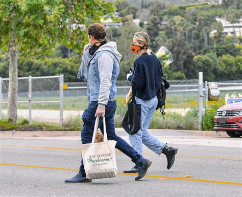Brie Larson With Elijah Allan Blitz Shopping At The Farmers Market In Malibu Luvcelebs