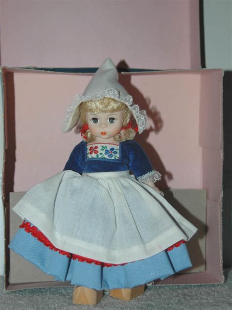 Madame Alexander Dutch Girl Doll 6500 Online Antique Store