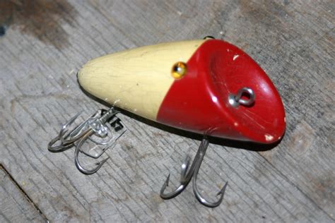 I collect old indiana made fishing lures: Antique Indiana ...