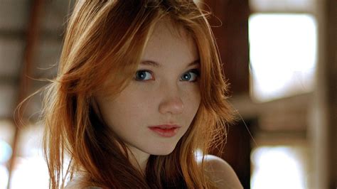 Olesya Kharitonova Looking At Viewer Blue Eyes Model Redhead Face