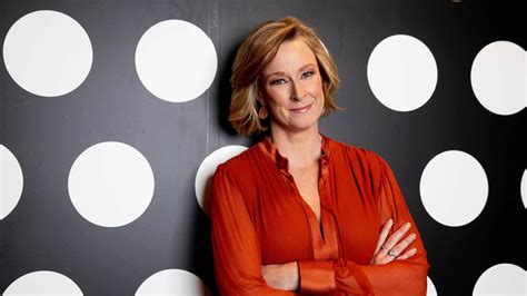leigh sales defends move to direct abc staff likens uluru statement debate to the labor s