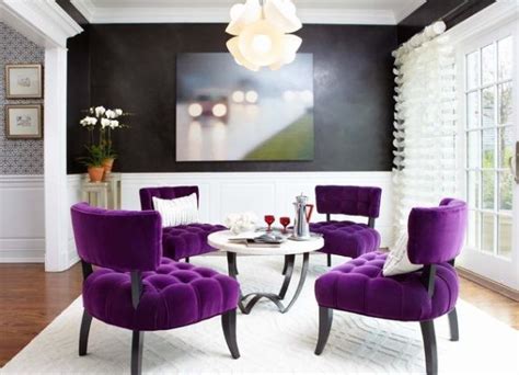 Black and purple always look great together, don't they? Purple Rooms and Interior Design Inspiration