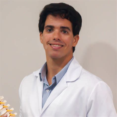 Dr Rodrigo Vaz