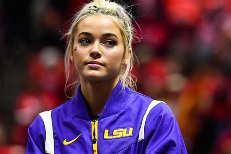 Lsu Gymnast Olivia Dunne Asks Fans To Be Respectful After They