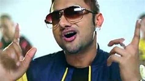 Yo Yo Honey Singh Croons For Dedh Ishqiya India Forums