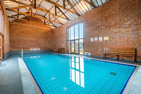 Self Catering Luxury Holiday Cottages With Heated Indoor Swimming Pool