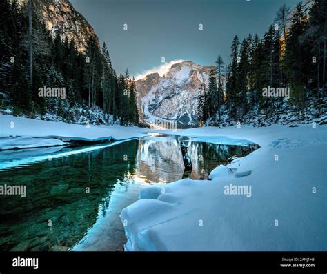 Lago Di Braies Dolomiti Frozen Lake With Shiny Ice Stock Photo Alamy