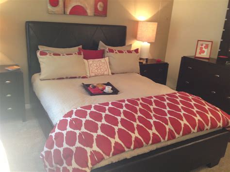 Check spelling or type a new query. red bedroom set. | Bedroom red, Bedroom colors, Red rooms