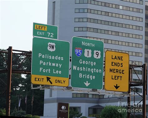 I95 Highway Sign For The George Washington Bridge Photograph By