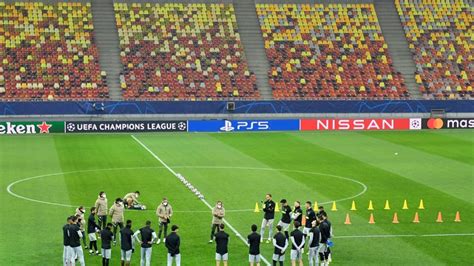 It was built for the romania national football team. Atletico Madrid - Chelsea, la București. Câți bani plătesc ...