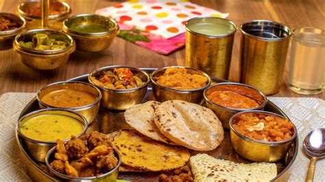 Traditional Food Of Madhya Pradesh Mp Traditional Food Lifestyle Fun