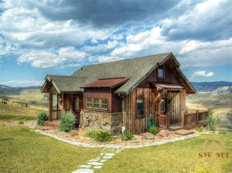 A few of the benefits to searching nwihomesite.com for your northwest. Elk Deer - Livingston Real Estate - Livingston MT Homes ...