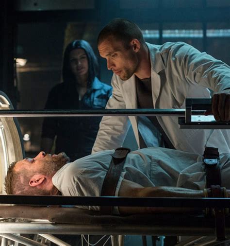 Deadpool was greeted by death and several of the former inmates of the workshop. Ajax - Marvel - Filmweb