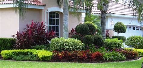 Florida pest control center (fpcc) is one of broward county's leading local pest control services. Landsculpture Lawn Care - The Villages, FL | (352) 999-1929
