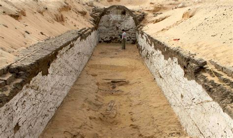 Extensive Wall Decoration Of Boats Found In Ancient Egyptian Tomb Archaeofeed
