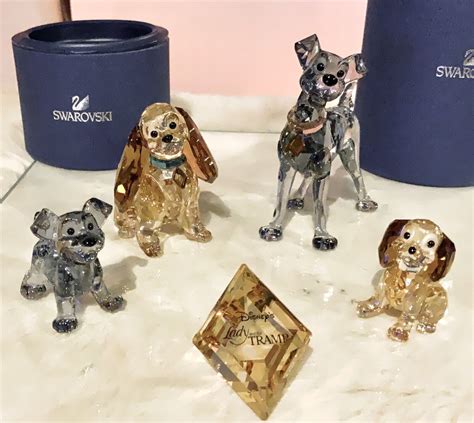 Swarovski Crystal Disney Lady And The Tramp Scamp Danielle And Plaque