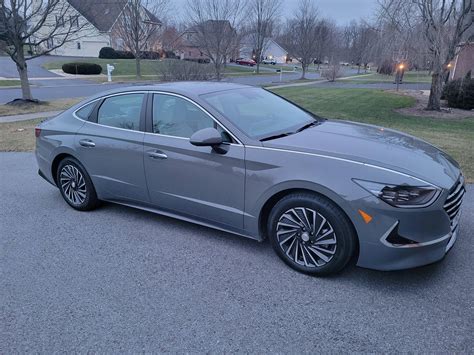Loving the 2022 Sonata Hybrid Limited! : r/Hyundai