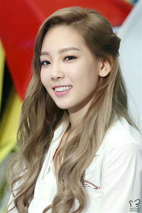 Taengoo Kim Taeyeon에 있는 Pi님의 핀 한국의 아름다움 머리 스타일 아시아의 아름다움