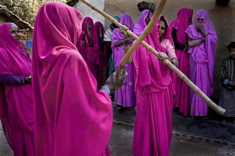 Gulabi Gang The Pink Gang Self Defence Training With Sticks Lathi