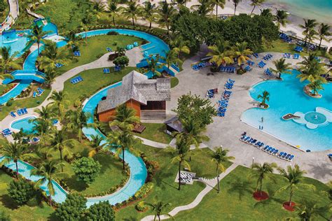 Bukit gambang resort city safari park. 13 Best All-Inclusive Caribbean Resorts With Water Parks 2020