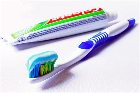 What Does Toothpaste Really Do To Protect Our Teeth ImbaLife