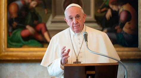 Papa francisco diz a padre que brasileiros não têm salvação: Papa Francisco: A morte entrou no mundo pela inveja do diabo
