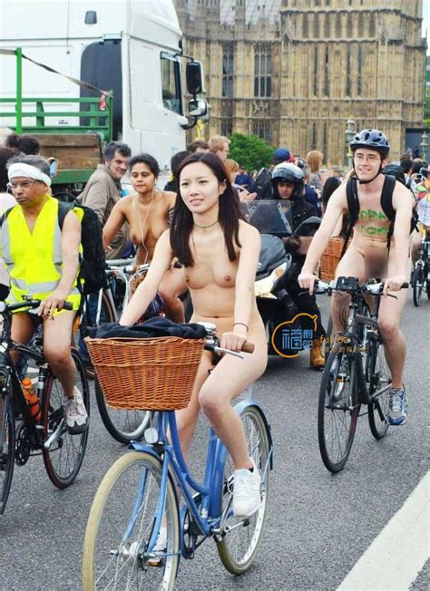 김곤우 닷컴 자전거 문화 World Naked Bike Ride 누드 바이크 대회 SexiezPicz Web Porn