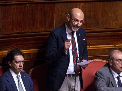 Il senatore della lega pillon è appena diventato componente della commissione bicamerale infanzia e adolescenza. Umbria, «E' un questionario gender»: Pillon (Lega) fa ...