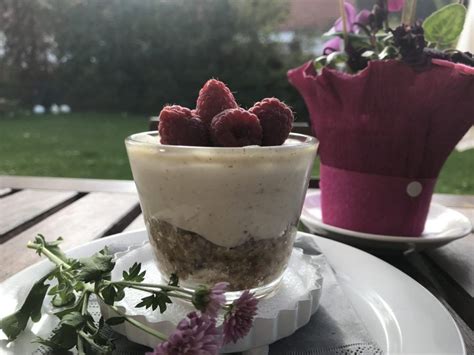 Check spelling or type a new query. roh veganes Käsekuchen-Creme-Dessert im Glas - Kuchen ohne ...