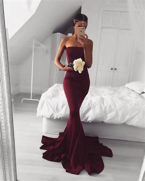 2017 Sexy Strapless Burgundy Mermaid Long Prom Dress Formal Evening