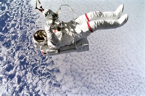 Astronaut Spacewalk Gratis Stock Foto Public Domain Pictures