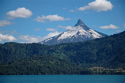 Guide To Chile Lake District