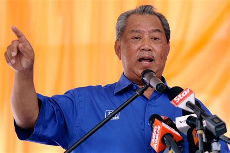 Bila muhyiddin yassin hentam 1mdb! 7 Things Muhyiddin Said Recently That Reveal How Shaky UMNO's Future Is