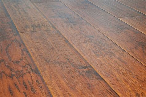 Vinyl wood planks vinyl plank flooring offers the look of real hardwood flooring at a fraction of the price. BuildDirect®: Lamton Laminate - 12mm Wide Board Collection ...