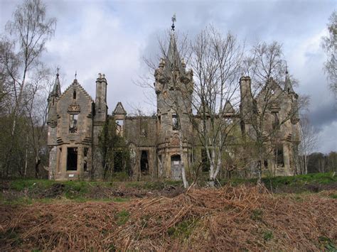 Been there, talked to the people that live around it and live in the little cottage up from the other. Ruins of Dunalastair House © Trevor Littlewood :: Geograph ...