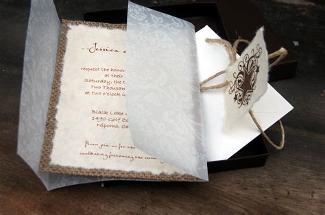 Rustic wedding invitations from elegantweddinginvites.com are the perfect way to introduce your rustic themed wedding, which can be customized to suit your personality and preferences, while need not necessarily break your wedding budget. Do It Yourself Wedding Invitations