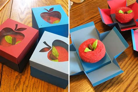 I love cupcakes….especially the little mini cupcakes. Easy Cupcake Box with free template - Cool Creativities