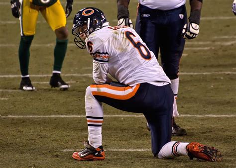 Watch college football games live online. Chicago Bears vs St Louis Rams live stream (CBS TV preview ...