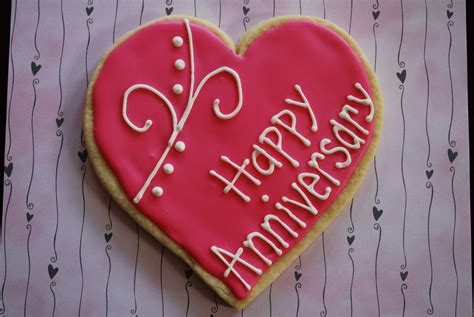 Sweet Cakes: Happy Anniversary!