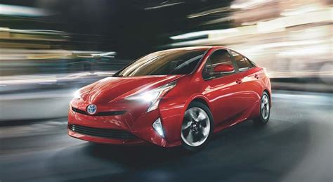 Hybrid Cars and SUVs - Toyota Canada