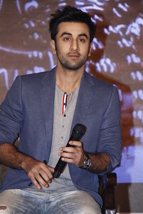 ranbir kapoor interacting with the media at the 19th annual screen awards press conference in