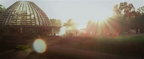 Insurgent Trailer Still Amity Compound Insurgent Movie Divergent