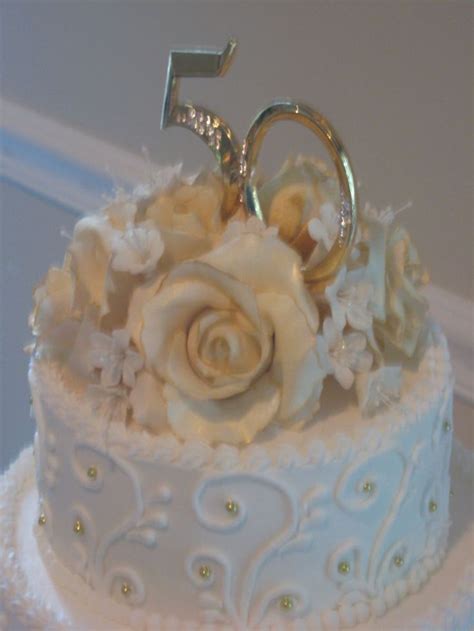 Dan heb je geluk, want hier zijn ze. The 25+ best 50th wedding anniversary cakes ideas on ...