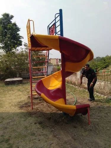 P 3 Frp Spiral Slide For Park Age Group 5 12 Yr At Rs 45000unit In Pune