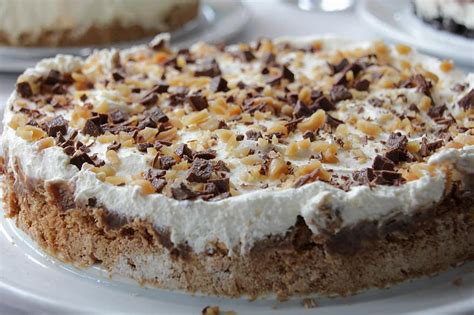 It's the most decadent and indulgent peanut butter pie ever, made with extra peanut butter in the filling, peanut despite my obsession with peanut butter pie, i didn't actually try it until years later. Fluffy Frozen Peanut Butter Pie Recipe | Recipes.net