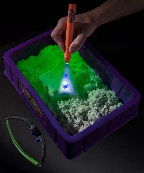 Glowing Kinetic Sand Glow In The Dark Moldable Sand